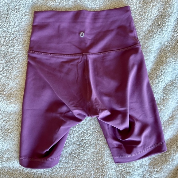 lululemon wunder train short 8" - vintage plum (size 4) - Picture 2 of 3